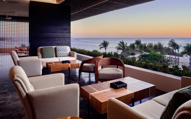 Four Seasons Resort Punta Mita