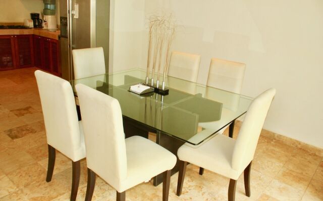 Condo Izamal by Playa Paradise