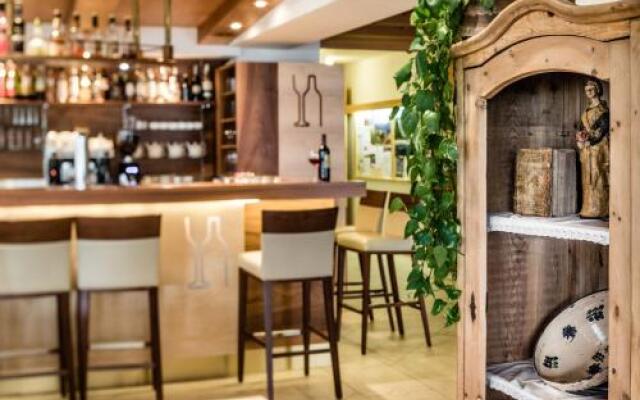 Hotel Tyrol