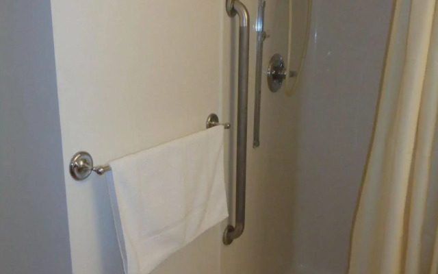 Riverview Suites