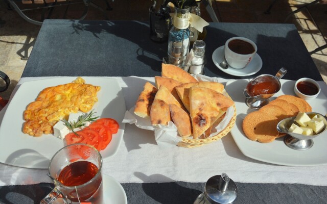 Montenegro Backpackers Home Kotor
