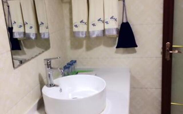 Tai Bai Mountain 24h Guest House