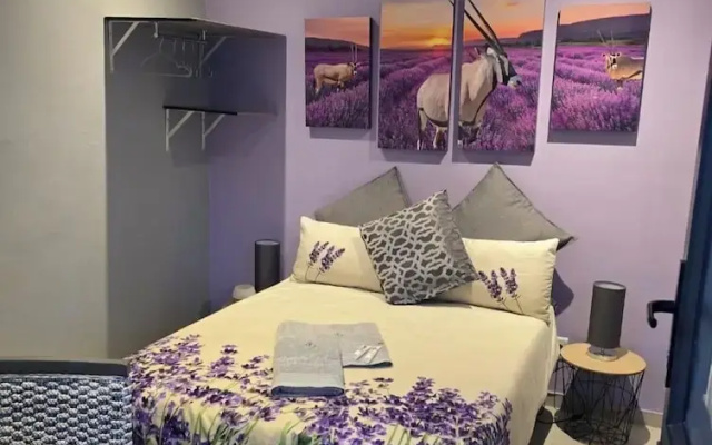 Flower Lane Guesthouse
