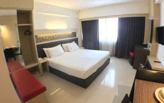 Star Apartment Lt. 19 & 20