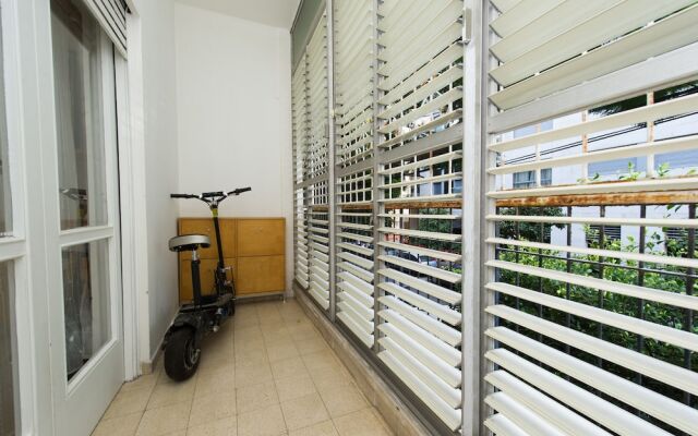 Beeri The Best Street in Tel Aviv