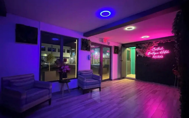 Central Boutique Hotel