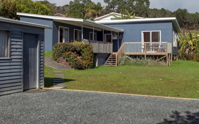 Nigel's Crib - Coopers Beach Holiday Home