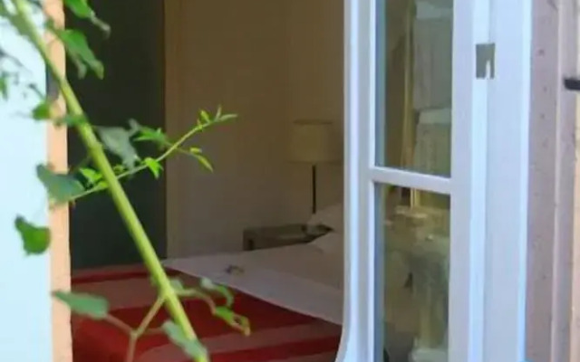 Cunda Lena Otel