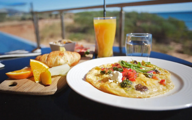 Eco Beach Wilderness Retreat