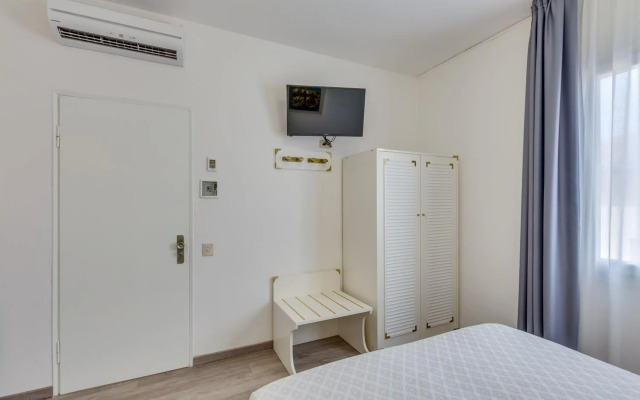Hotel Serena