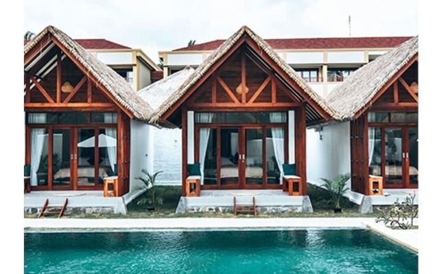 LMBK Surf Camp - Hostel