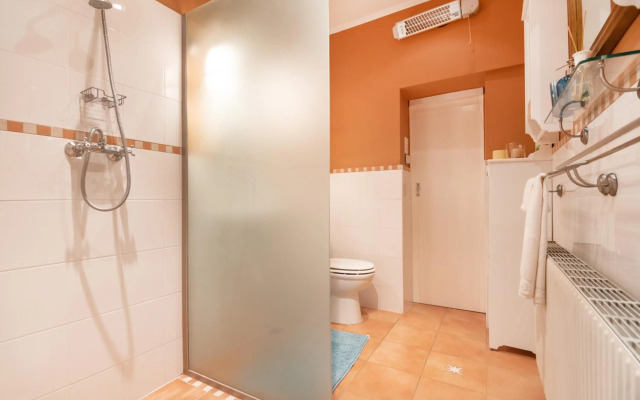 Renoviertes Bauernhaus mit Garten in Ruhelage