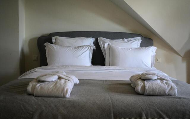 The Scent Residence