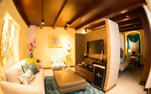 Costana 702 Hotel Boutique
