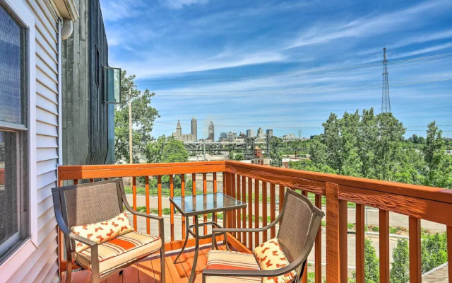 Central Cleveland Gem w/ Direct Skyline View!