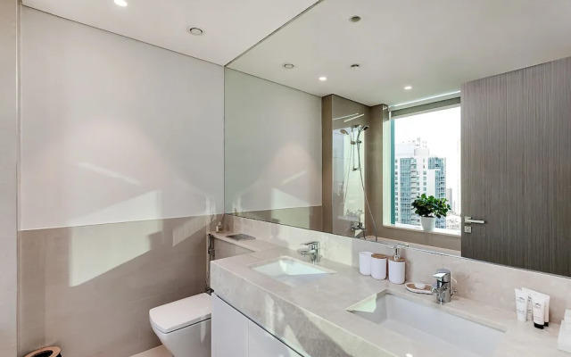 Luxury Burj Khalifa View 4BR