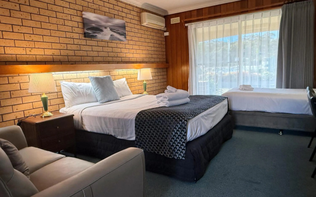 Lakeside Motel Waterfront – Guest Rooms – Lakes Entrance