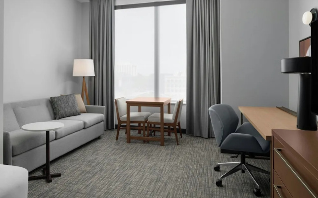 Residence Inn By Marriott Lincoln Downtown