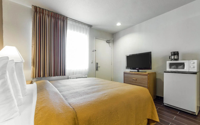 Quality Inn Oakland