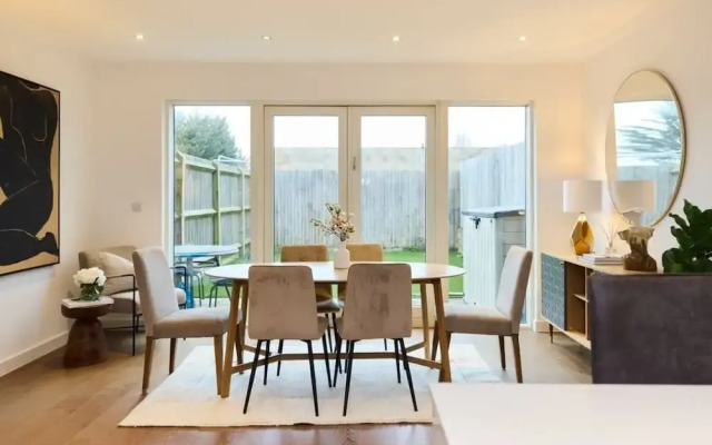 The Heathside Haven - Modern 3bdr Home With Garden