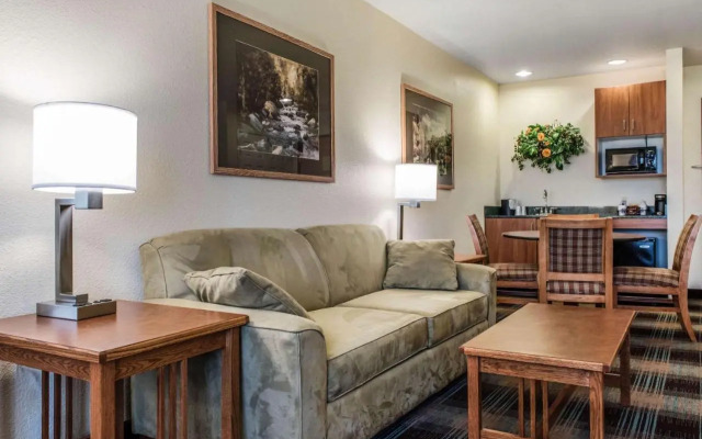 Wingate by Wyndham - Sheridan