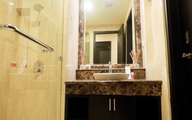 Luxurious 2 Bedroom Senayan Residence By Travelio