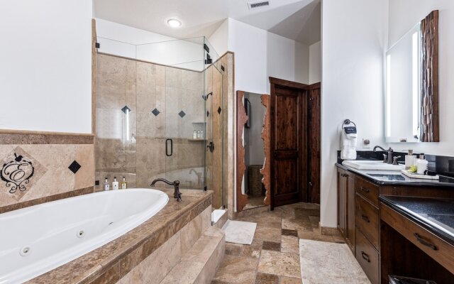 Canyons Corner Penthouse