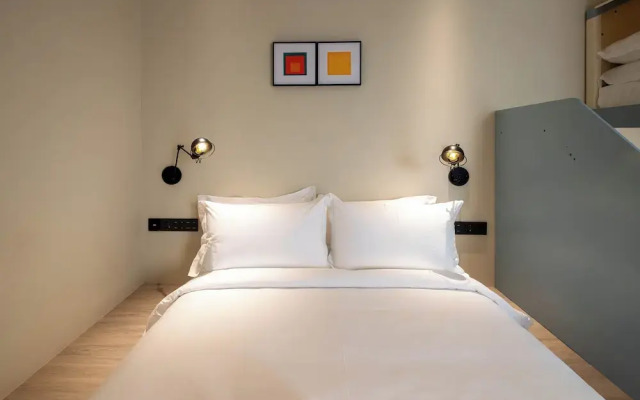 Rest Collection RedHouse Melaka