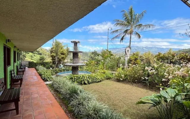 Hotel Tapanti Media De Orosi