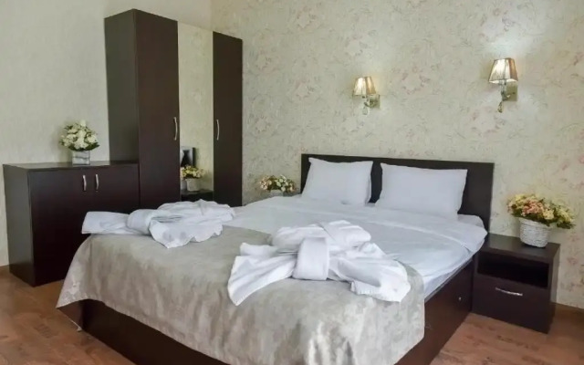 Marialuis Hotel