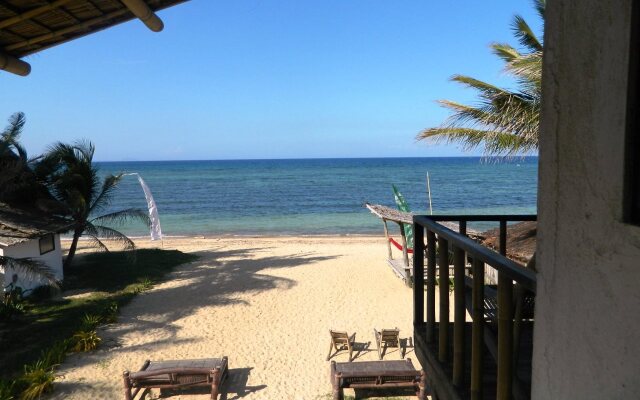 Bahari Beach Resort