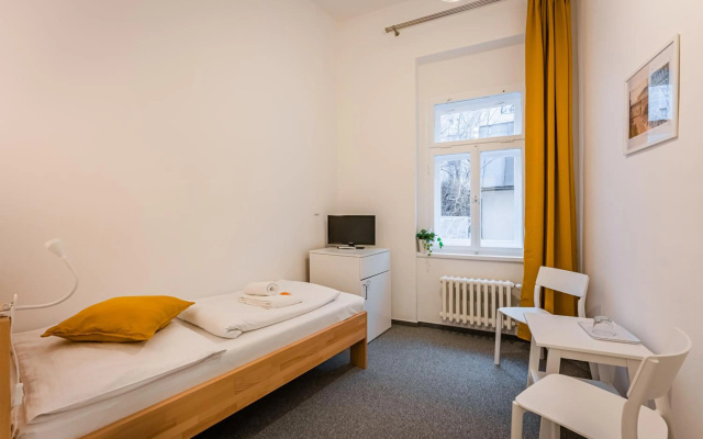 Hotel Ostaš