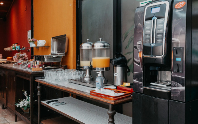 Kastel Itaipava Centro Hotel