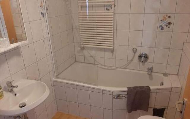 Apartments B and B27