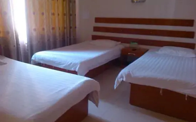 Longkou Junyue Hotel