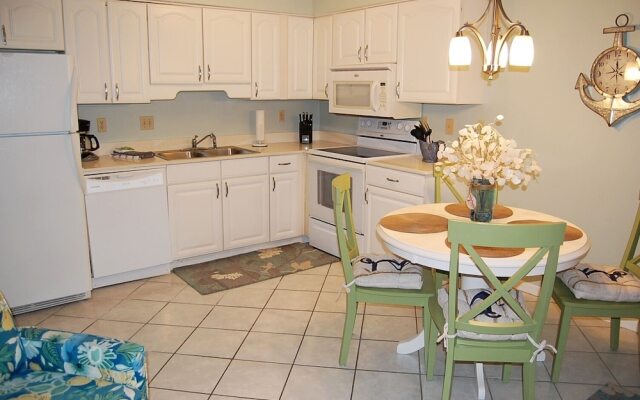 Seaside Beach & Racquet 3505