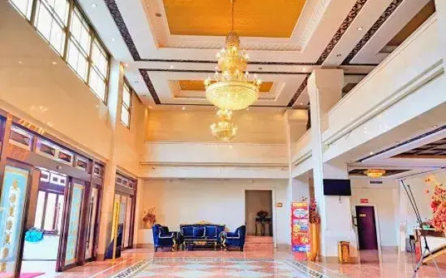 Zoige Grand Hotel (Zoige County People's Government)