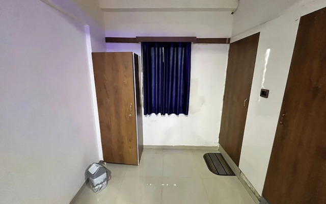 Hotel The Grand Near Maninagar Railway Station Ahmedabad