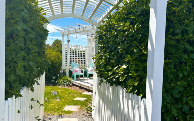 Tiny House Oasis Cambidge-Pool-Hamilton Airport 10mins