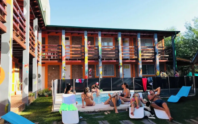 Eirú Hostel