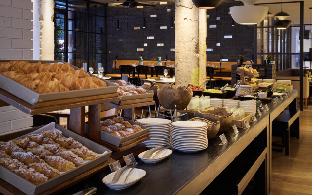 Radisson Blu Hotel, London Leicester Square