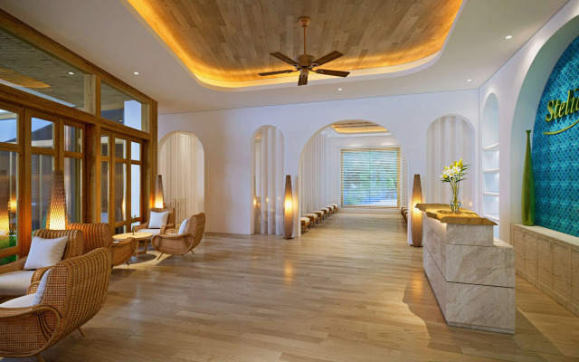 Stelia Beach Resort