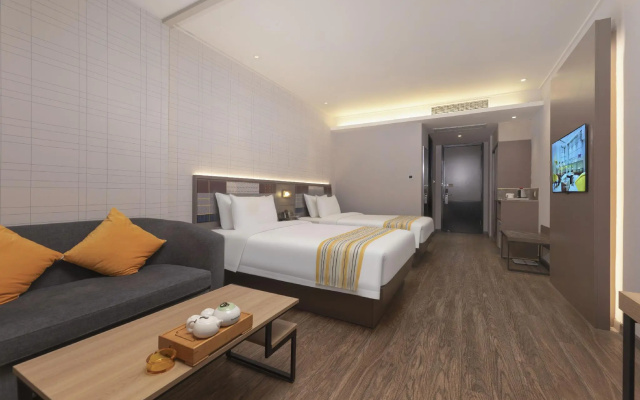 Home Inn Select Hotel (Suzhou High-Tech Zone Science and Technology City Xingyue Li Branch)