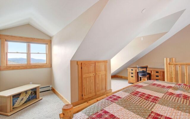 Mount Richthofen S3 3 Bedroom Condo