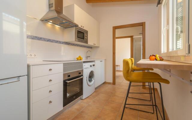 CAN MOREU - Townhouse with private pool and free WiFi