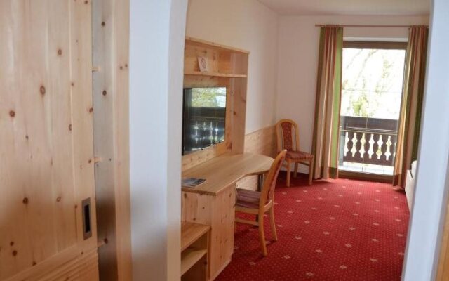 Berggasthaus - Pension Urzn