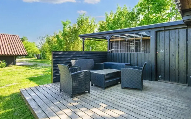 6 Person Holiday Home in Ulfborg