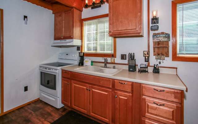 Palms To Pines-1877 by Big Bear Vacations