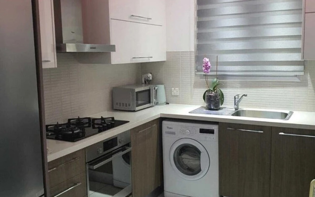 Immaculate 2-bed Apartment in Larnaca