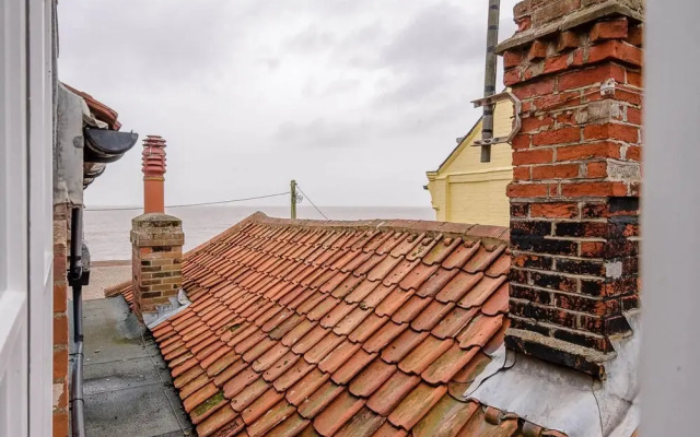31 Crag Path In Aldeburgh